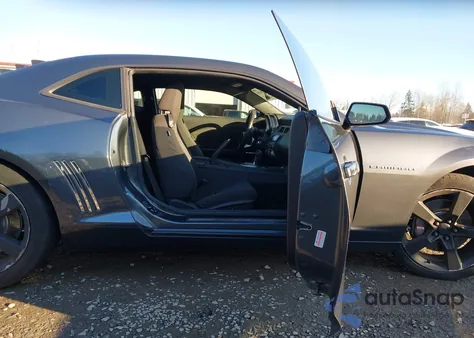 2010 Chevrolet Camaro 1Ss from USA, damaged, VIN 2G1FJ1EJ4A9194370